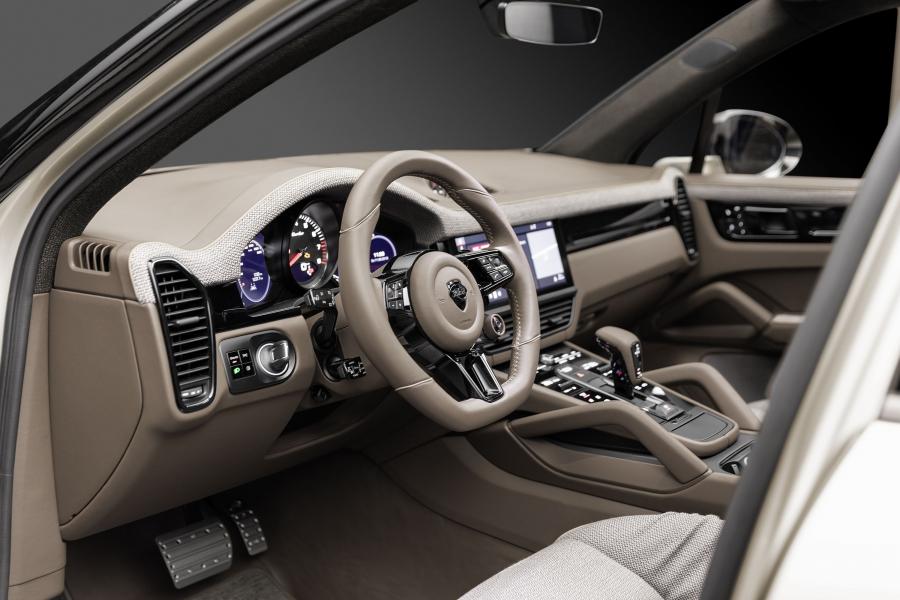 Интерьер Porsche Cayenne Turbo by TechArt (PO536) 2018 года  (фото 15 из 40)